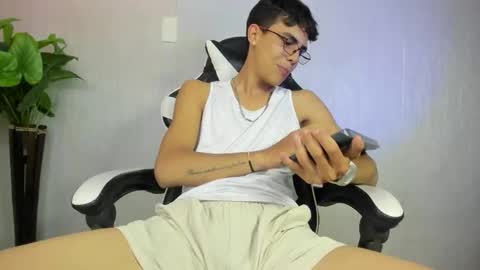 Andy online show from 02-06-26, 09:29