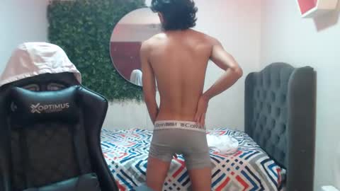 andy_dan1 online show from 12-21-24, 06:55