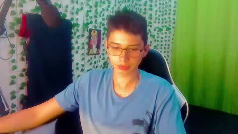 Andy Gray online show from 10-19-25, 12:33