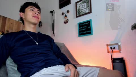 Snapshot of andy_guez_11 chatting on 12-13-24, 09:57 andy_guez_11 online show from 12-13-24, 09:57