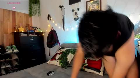 Snapshot of andy_guez_11 chatting on 12-20-24, 10:38 andy_guez_11 online show from 12-20-24, 10:38