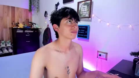 Snapshot of andy_guez_11 chatting on 01-23-25, 01:13 andy_guez_11 online show from 01-23-25, 01:13