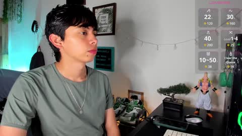 Snapshot of andy_guez_11 chatting on 02-05-25, 11:23 andy_guez_11 online show from 02-05-25, 11:23