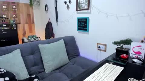 Snapshot of andy_guez_11 chatting on 02-08-25, 11:55 andy_guez_11 online show from 02-08-25, 11:55