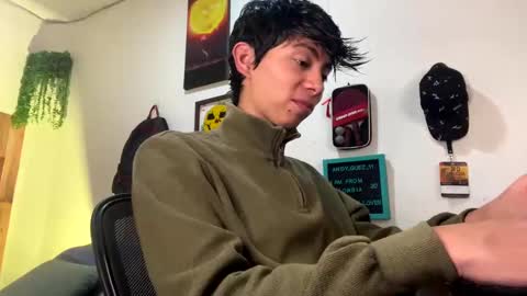 Snapshot of andy_guez_11 chatting on 03-07-25, 10:13 andy_guez_11 online show from 03-07-25, 10:13