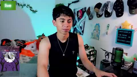 Snapshot of andy_guez_11 chatting on 10-28-25, 10:08 andy_guez_11 online show from 10-28-25, 10:08