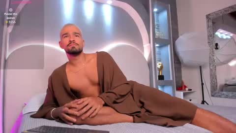 Snapshot of andy_legrand chatting on 03-16-26, 12:20 andy_legrand online show from 03-16-26, 12:20