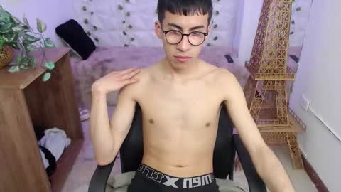 Andy online show from 03-25-26, 03:34