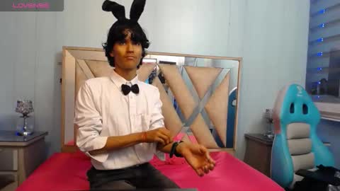 Snapshot of andy_staar18 chatting on 10-03-25, 11:29 andy online show from 10-03-25, 11:29