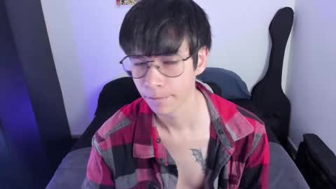 Snapshot of andy_twiink chatting on 10-16-25, 07:15 twx Andy twink3 online show from 10-16-25, 07:15