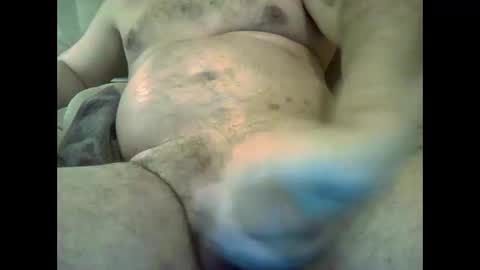 Snapshot of andyberlus chatting on 06-05-26, 06:52 andyberlus online show from 06-05-26, 06:52