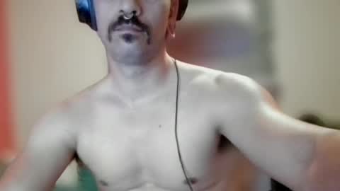 Snapshot of andyconda8 chatting on 09-24-25, 06:06 andyconda8 online show from 09-24-25, 06:06