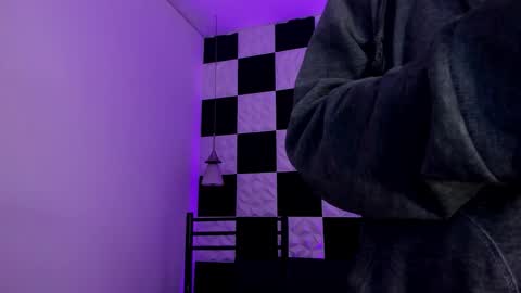 andyfame11 online show from 10-11-25, 07:01