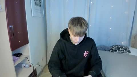 Mandy and Andy online show from 09-29-25, 08:02