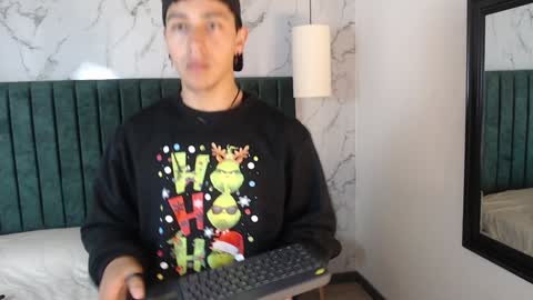 Andy Joy  online show from 12-19-24, 02:57
