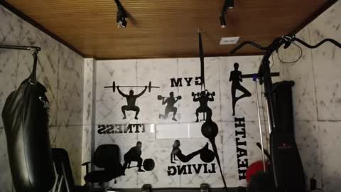 Snapshot of andyjoy_ chatting on 09-25-25, 11:47 Andy Joy online show from 09-25-25, 11:47