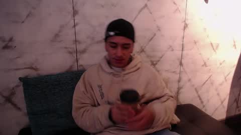 Andy Joy  online show from 02-11-26, 11:04