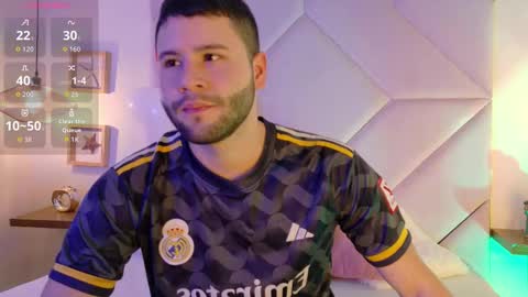 Snapshot of andyknoxx chatting on 02-17-26, 08:04 Andy online show from 02-17-26, 08:04