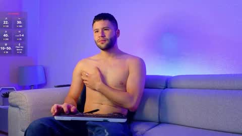 Snapshot of andyknoxx chatting on 03-28-26, 09:14 Andy online show from 03-28-26, 09:14