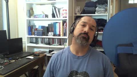 Snapshot of andymancanv2 chatting on 12-08-24, 09:19 AndyManCan2 online show from 12-08-24, 09:19