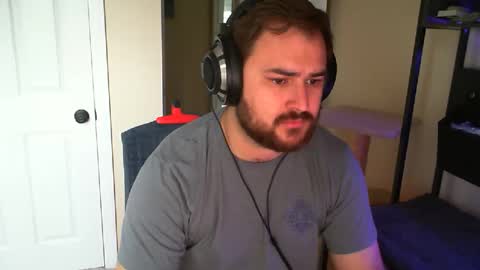 Snapshot of andysaurus_rex1 chatting on 04-19-26, 05:45 andysaurus_rex1 online show from 04-19-26, 05:45