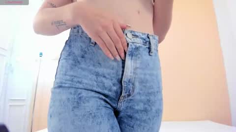 Andy  online show from 03-05-25, 01:28