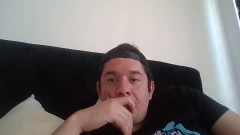 Snapshot of andyzeta10 chatting on 12-16-24, 01:54 andyzeta10 online show from 12-16-24, 01:54