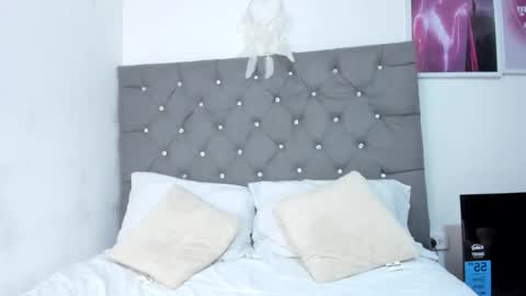          online show from 10-13-25, 01:49