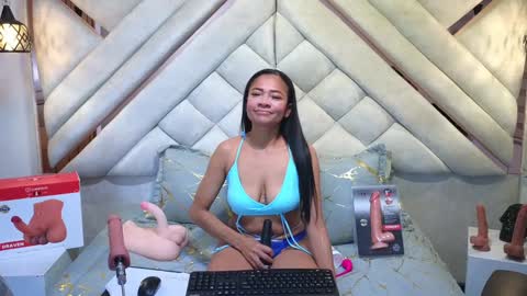 Anell online show from 01-17-25, 03:55