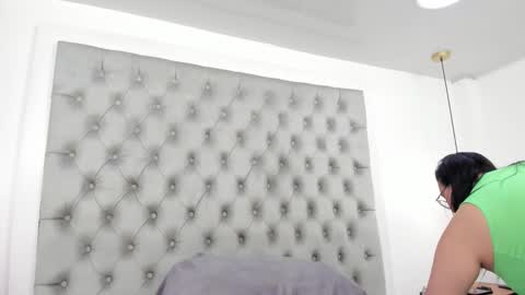 Snapshot of anette_cooper chatting on 03-07-26, 05:15 anette_cooper online show from 03-07-26, 05:15