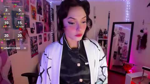 Snapshot of anette_sf chatting on 10-17-25, 12:47 Anette Scorpio online show from 10-17-25, 12:47