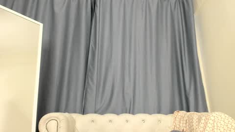 Snapshot of anfisavisti_original chatting on 01-11-25, 08:22 Anfisa online show from 01-11-25, 08:22