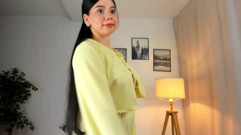 angel__kim online show from 04-03-26, 05:22