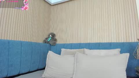 angel__ponce online show from 06-18-26, 07:07