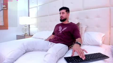 Angel  online show from 06-18-26, 12:20