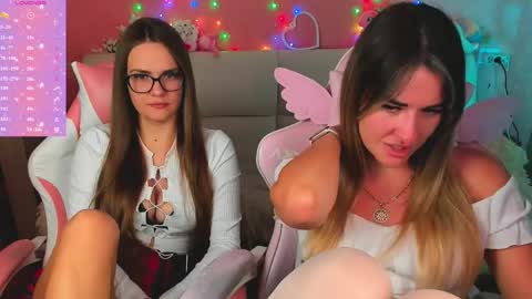 Snapshot of angel_and_demon0304 chatting on 05-22-26, 03:35 Ivanna and Jessica online show from 05-22-26, 03:35