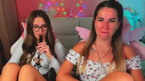 Snapshot of angel_and_demon0304 chatting on 05-30-26, 03:14 Ivanna and Jessica online show from 05-30-26, 03:14
