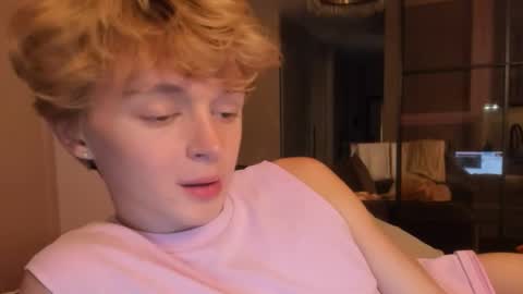angel_andreww online show from 04-29-26, 05:30