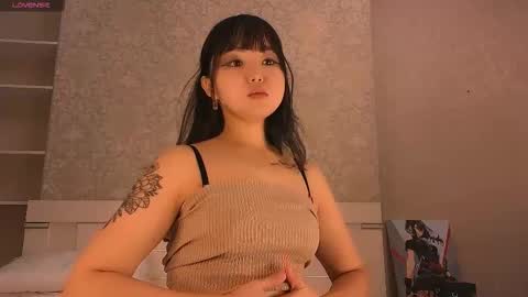 angel_asia_ online show from 10-19-25, 10:16