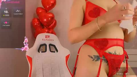 Snapshot of angel_asia_ chatting on 02-16-26, 01:18 angel_asia_ online show from 02-16-26, 01:18