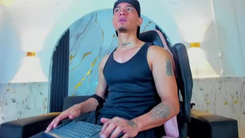 Snapshot of angel_blessed chatting on 07-02-26, 12:33 angel_blessed online show from 07-02-26, 12:33