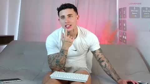 angel_boy01 online show from 06-27-26, 05:40