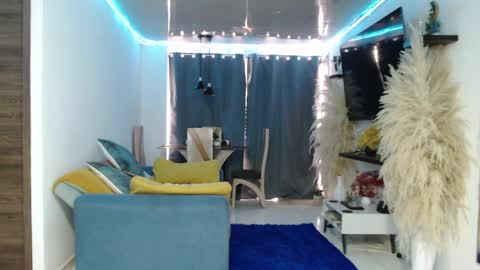 Angel Curl online show from 04-29-26, 05:52
