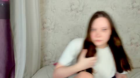 Snapshot of angel_doll585 chatting on 01-13-25, 01:02 Fallen Angel online show from 01-13-25, 01:02