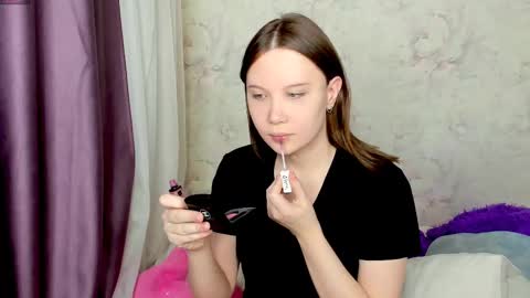 Snapshot of angel_doll585 chatting on 02-16-25, 07:49 Fallen Angel online show from 02-16-25, 07:49