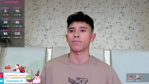 ngel Esteban  online show from 12-24-24, 06:44