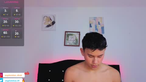 ngel Esteban  online show from 11-04-25, 11:42