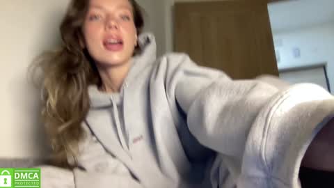 Snapshot of angel_from_sky chatting on 02-22-26, 11:20 Greetings Jess online show from 02-22-26, 11:20