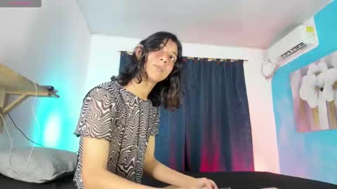 Angel of your dreams online show from 10-15-25, 03:50