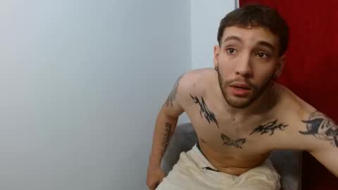 angel_kyrozz online show from 10-07-25, 03:04